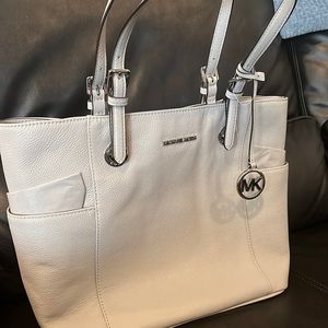 Light grey Michael Kors purse